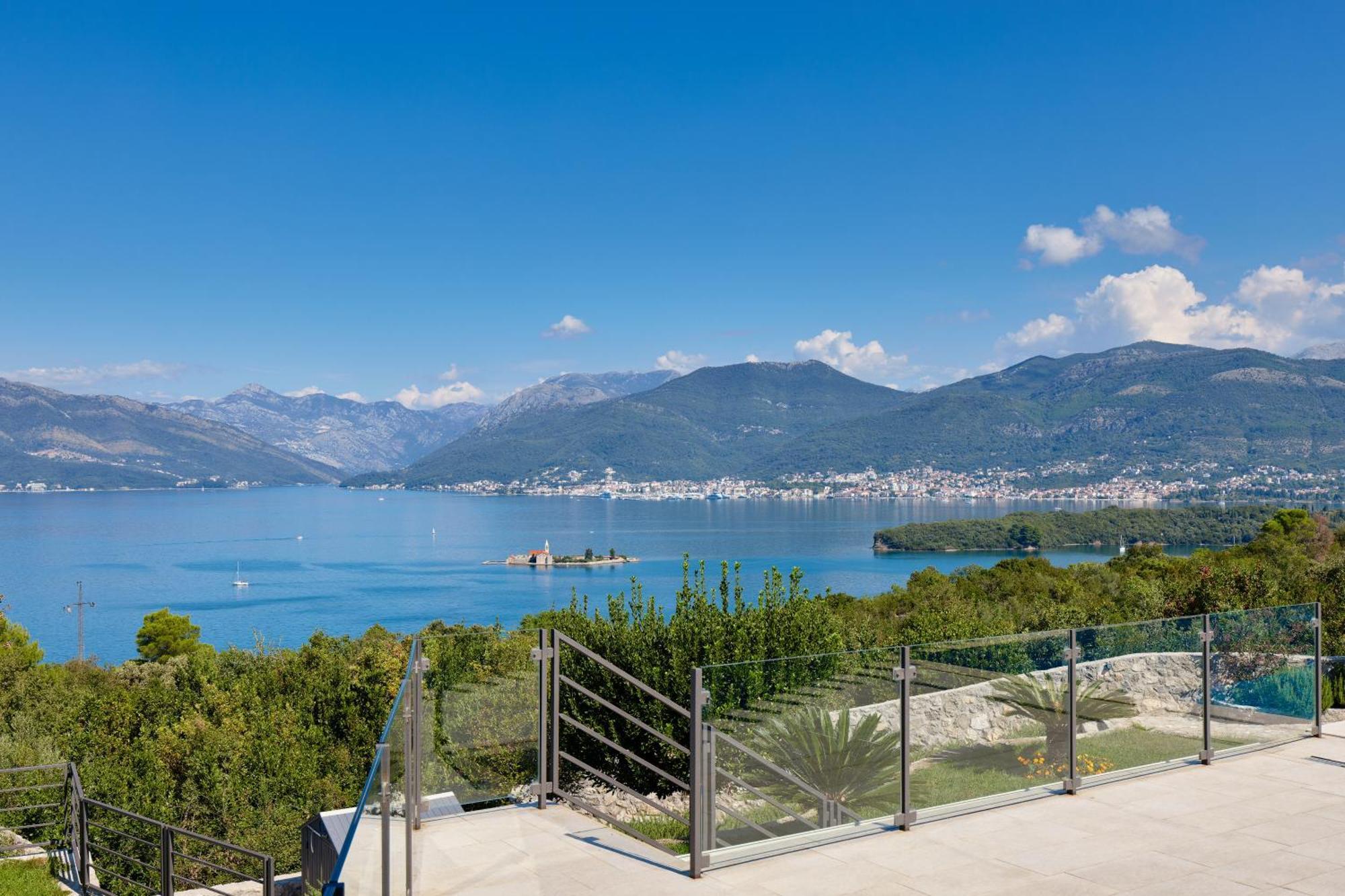 Villa Vista Azzurra Tivat Exterior photo